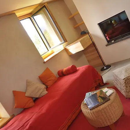 Ana'chronique Guest house Marat